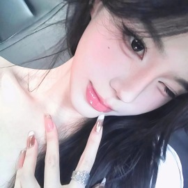 Ey妮妮-大长腿陪玩