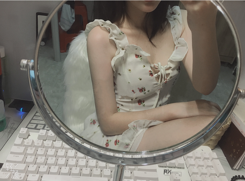 陪玩妹子Lc湿湿的照片4